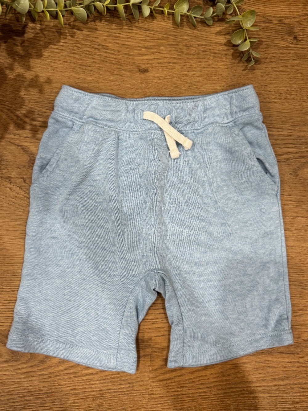 Old Navy Boys 4T Light Blue Pull-On Sweat Shorts Drawstring
